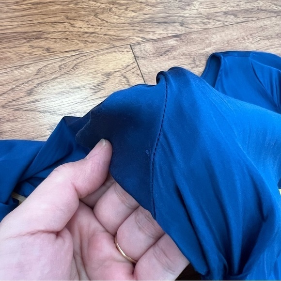 Camila Coelho Midi Dress M Luna Blue Satin Cutout Long Sleeve Navy Ruch Revolve - Picture 11 of 12